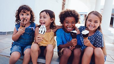 four-children-eating-ice-cream